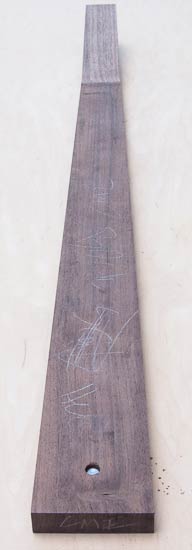 Bass guitar neck blank in construction