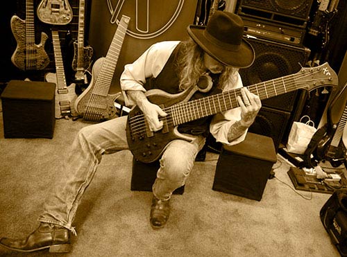 Dave Meidinger plays the Sue Xylem bass at NAMM 2016